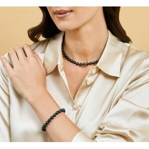 Mady Womens Black Crystal Necklace and Bracelet set