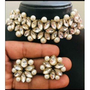 Auspicious Kundan & Pearls Choker Set