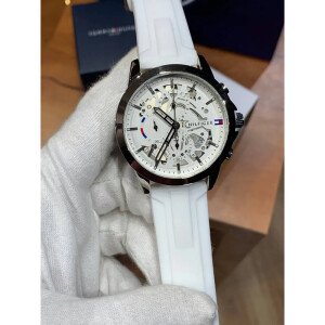 Classic Tommy Hilfiger Watch for Men (SL3805)