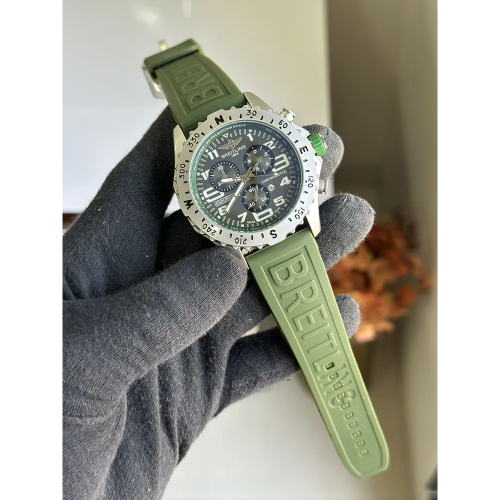 Breitling-Edurance-Pro-Silver-Green-1700-1.webp