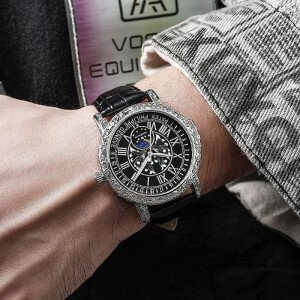 Premium Patek Philippe Watch For Men (LL437)