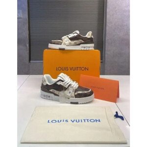 Classy Louis Vuitton Damier Brown 54 Shoes For Men (SOH372)
