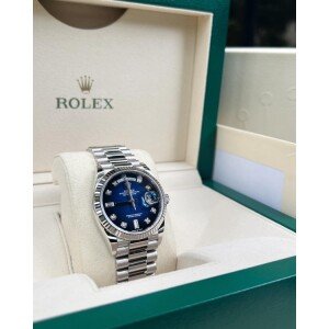 Classic Oyster Perpetual Rolex Day Date Watch for Men (SG-153)