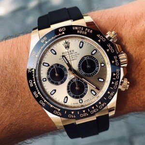 Men's Rolex watch Premium Quality Daytona is the Automatic Movement (SG-284)