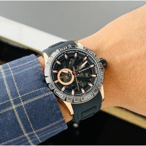 Classy Roger Dubuis Watch For Men (SG8649)